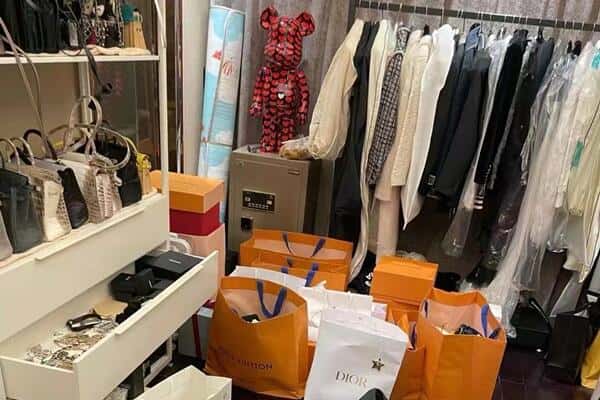 平川区回收一线品牌衣服